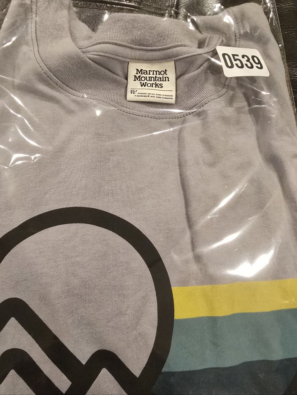 Marmot Mountain Works Men's Coastal Mountain Logo Graphic T-Shirt Gray XL NWT